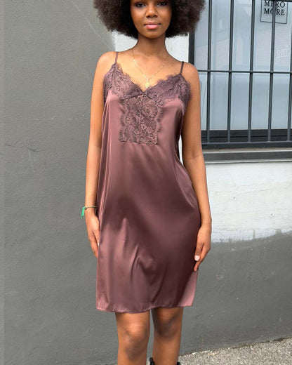 Abito Midi Pizzo